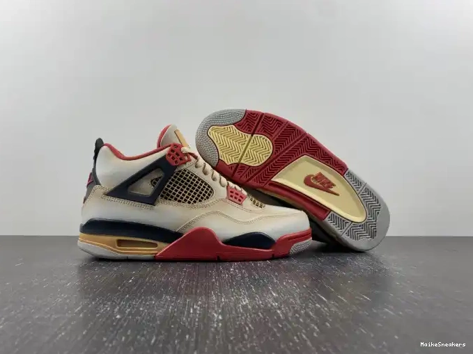 MaikeSneakers YEAR